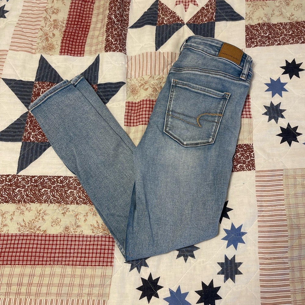 American Eagle Outfitters Light Blue Skinny Jeans